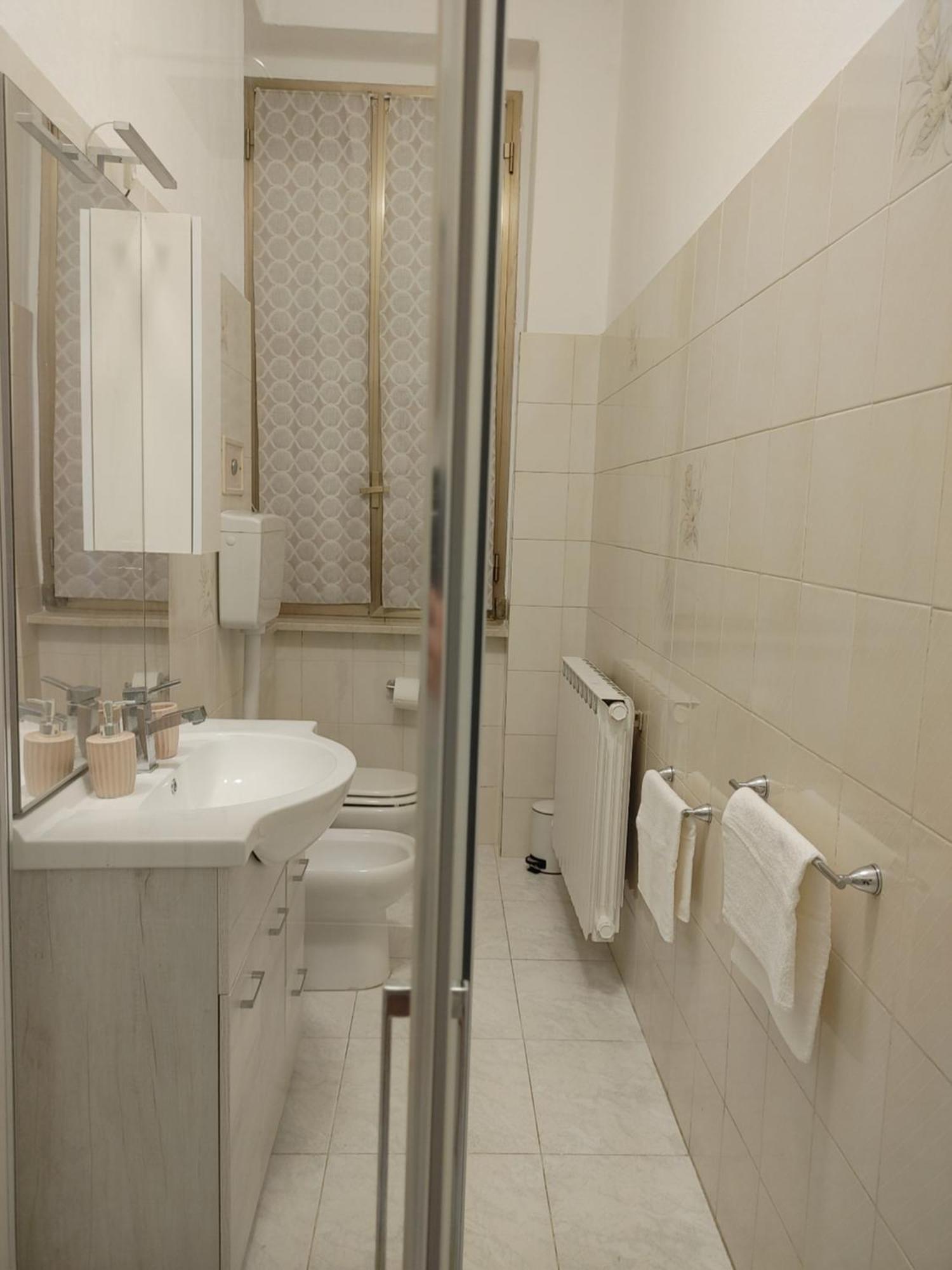 Mazzini Apartment - The V Collection Турате Екстериор снимка