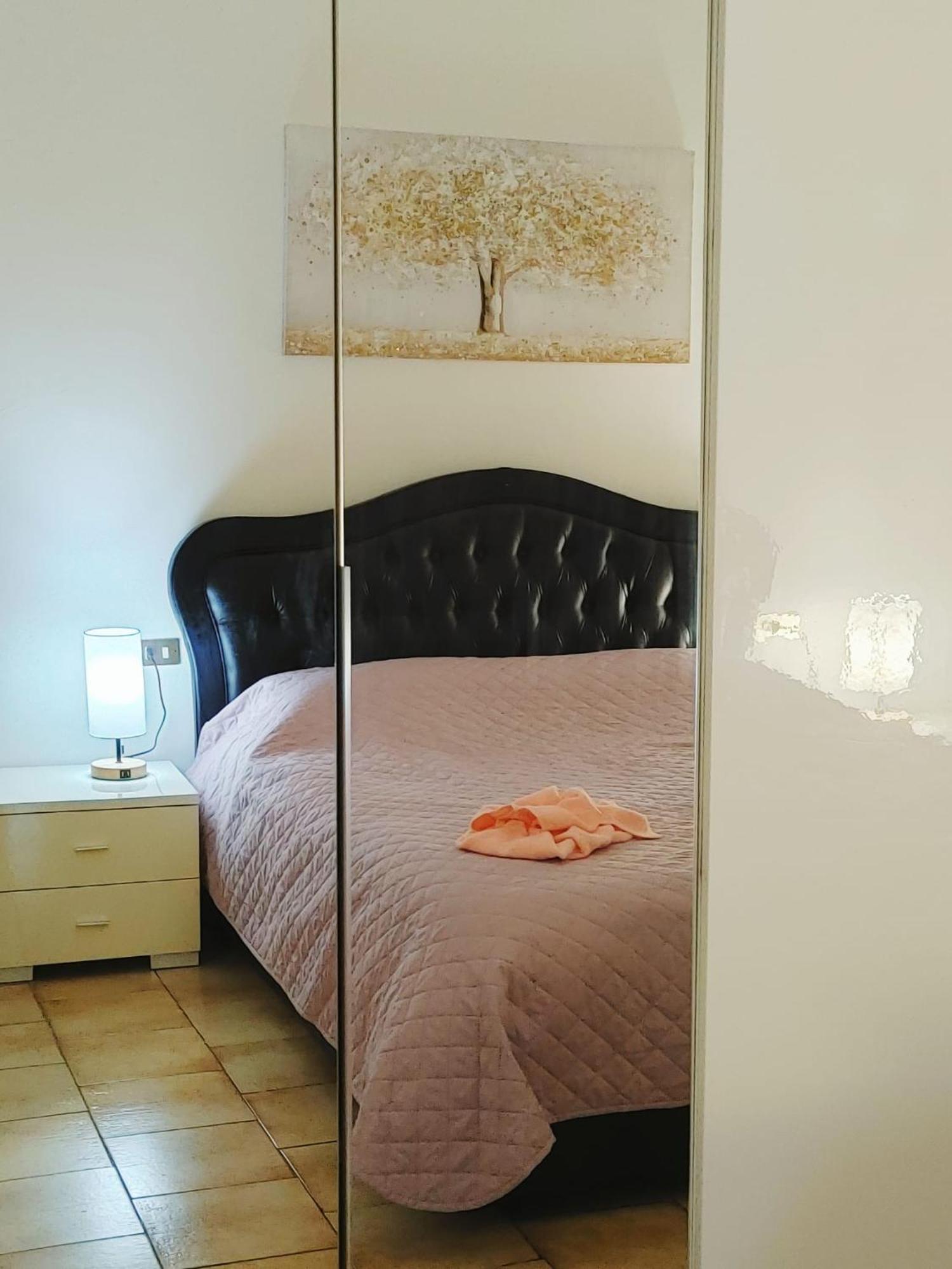 Mazzini Apartment - The V Collection Турате Екстериор снимка