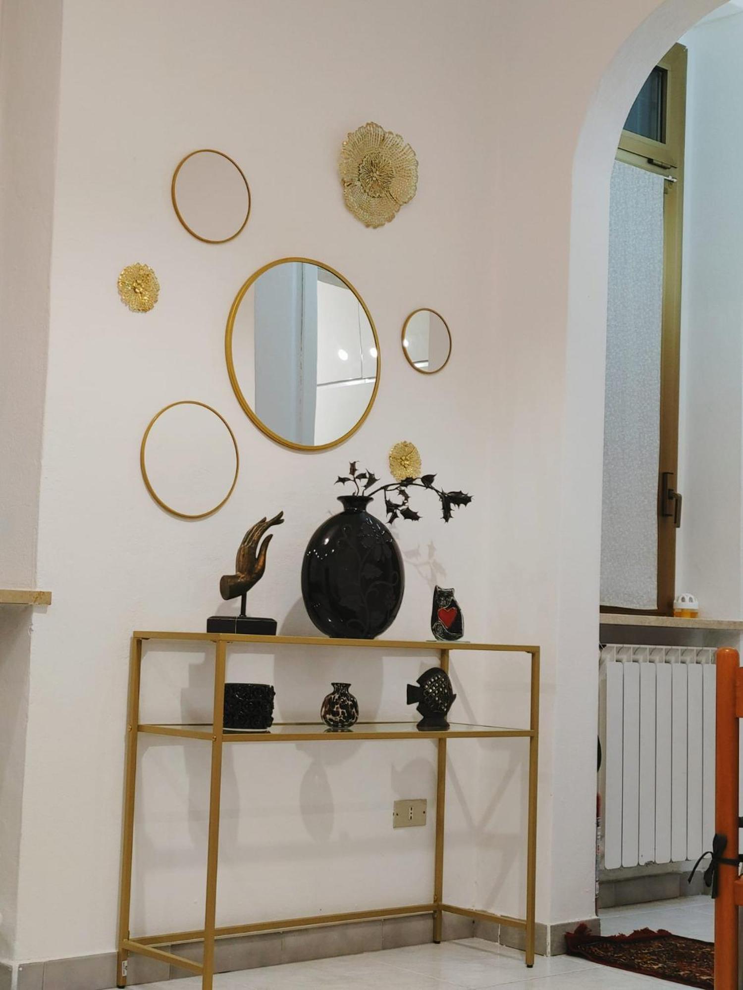 Mazzini Apartment - The V Collection Турате Екстериор снимка